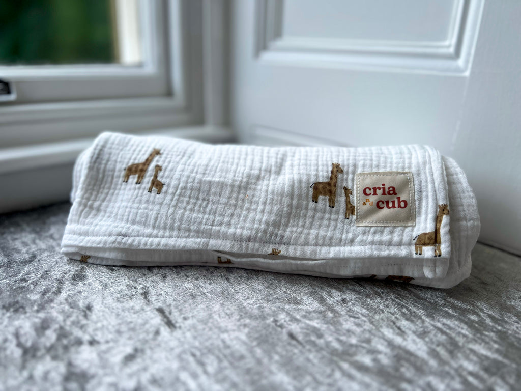 Giraffe Giant Muslin